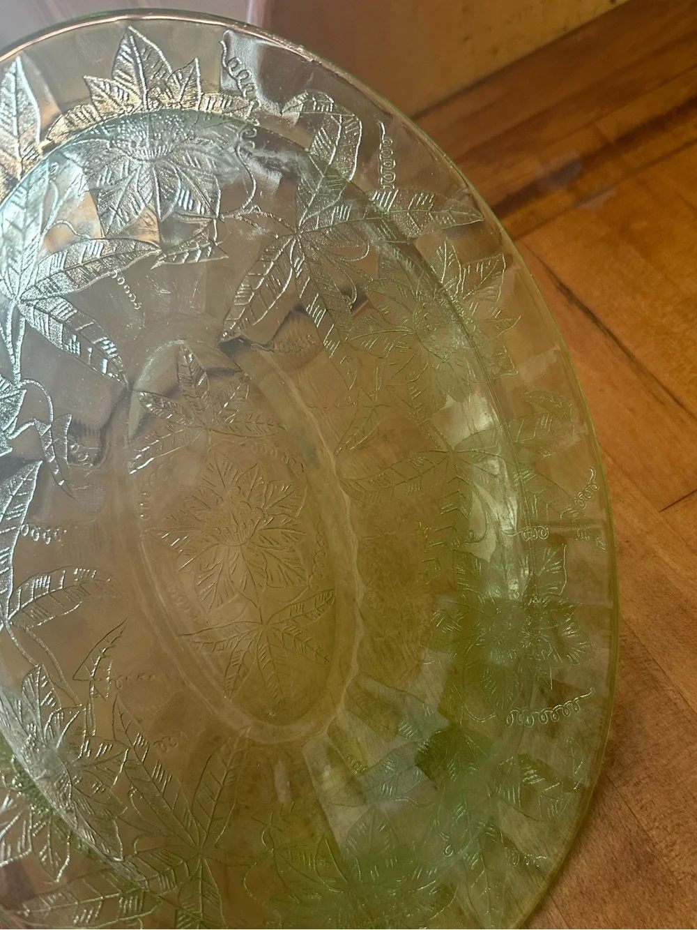 Jeanette’s Glass Ponsettia Uranium Glass Oval Bowl